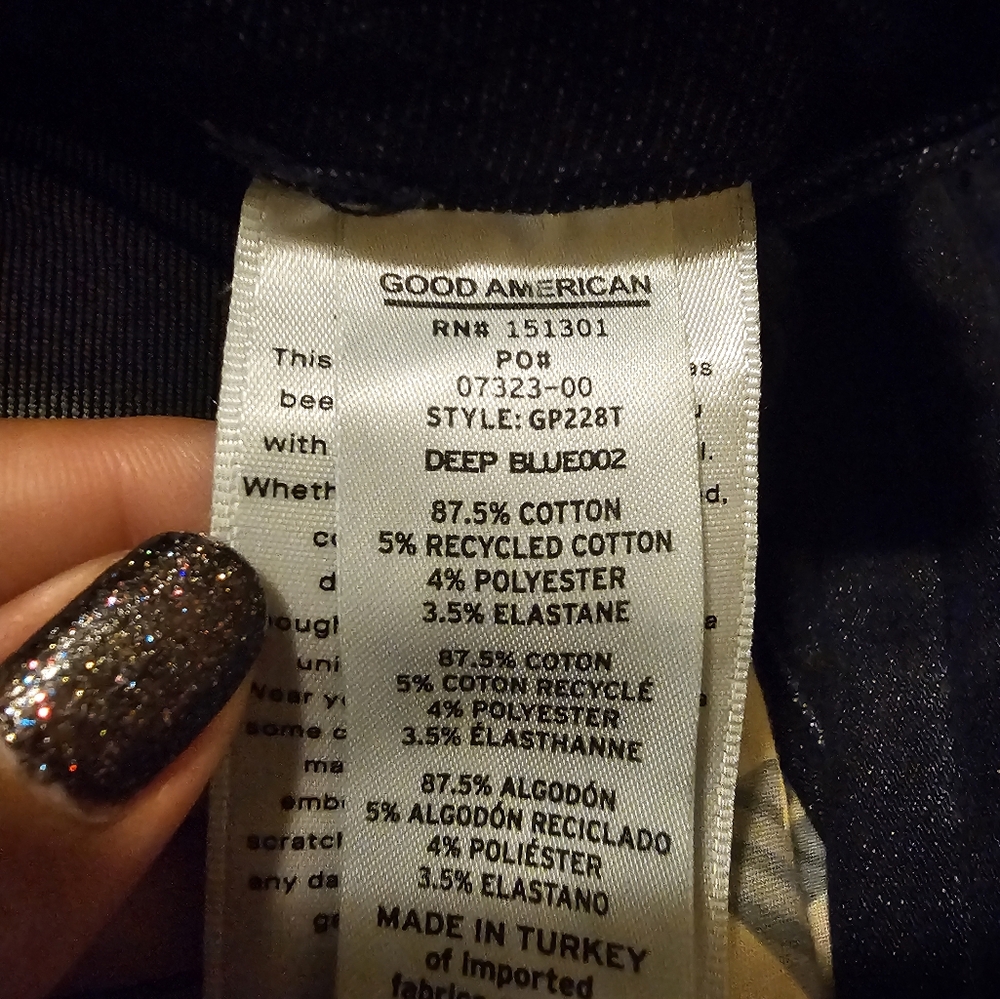 Good American Jeans - Picture 6 of 6